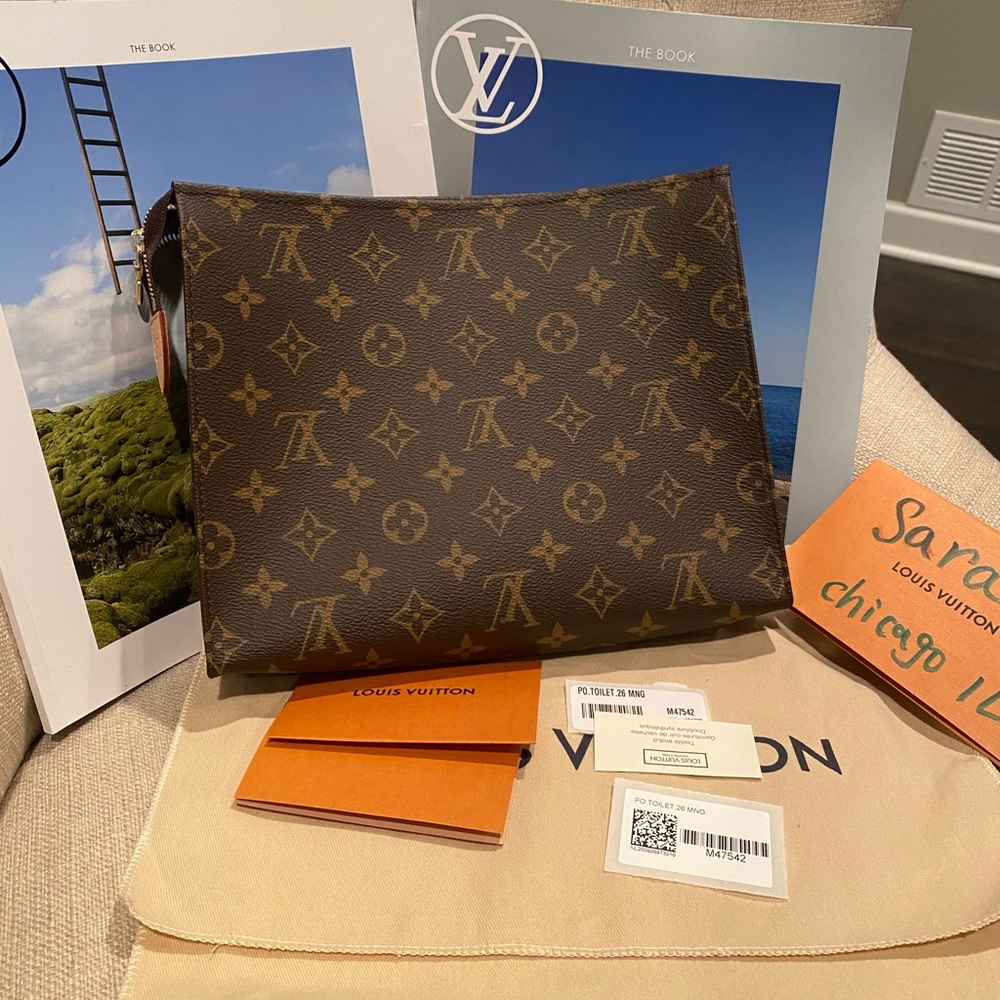 ❌SOLD ❌Louis Vuitton  TOILETRY POUCH 26